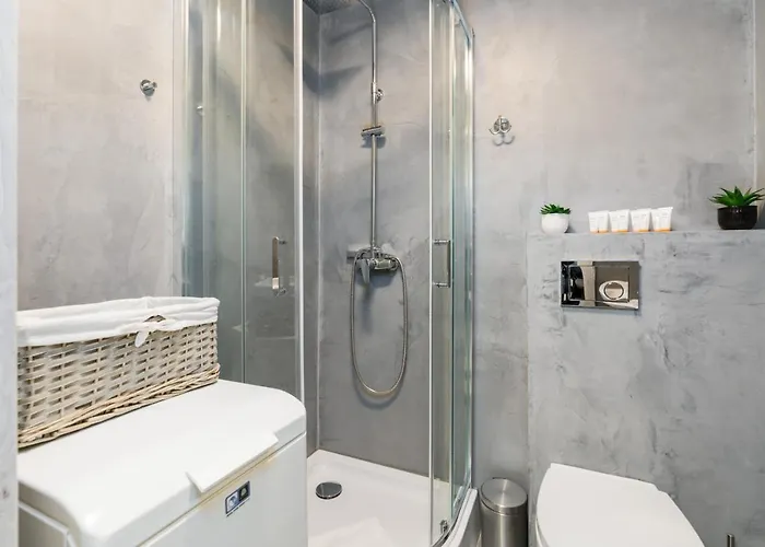 شقة Family Rataje By Renters